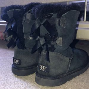 Double Bow Black Ugg Boots